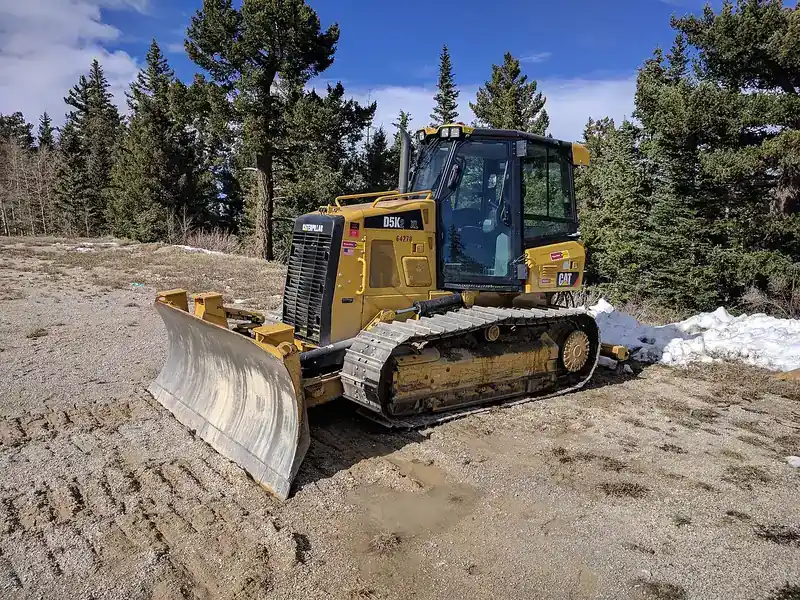 Caterpillar D5K2 LGP Crawler Tractor, transport dimensions n/a L x n/a W x n/a H, 20,992 lb
