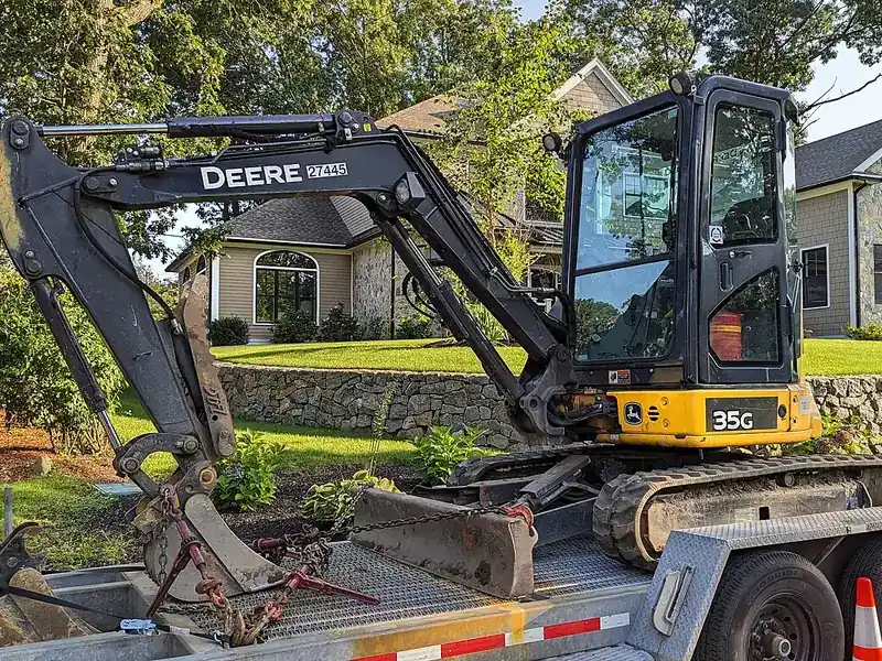 John Deere 35G Mini Excavator, transport dimensions 15'3" L x 5'9" W x 8'2" H, 7,760 lb